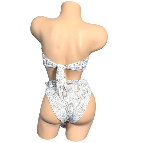 PilyQ Color Block Bandeau (D) and High Waist Cheeky Bikini Bottom (M) in Cobra - Picture 9 of 16